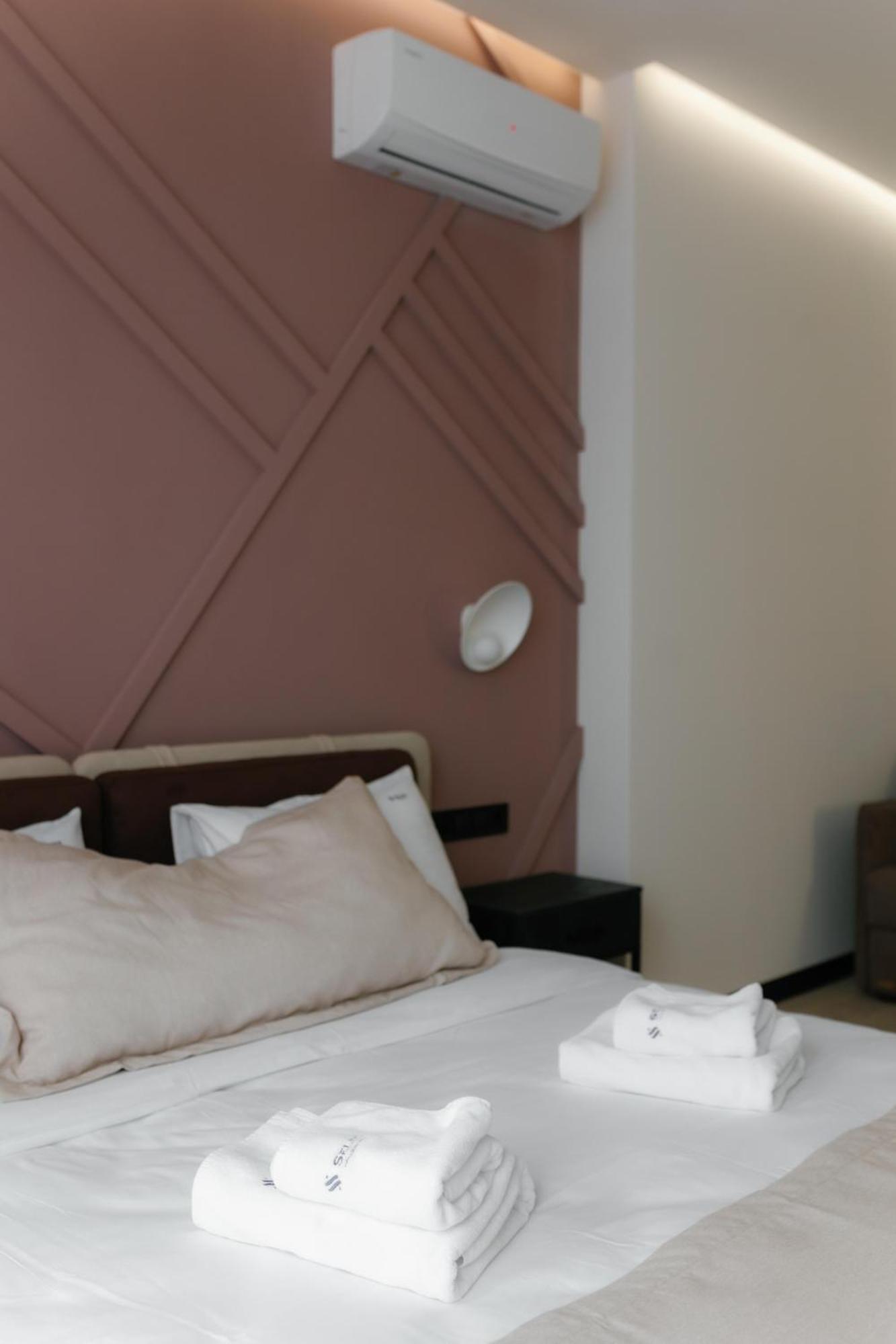 Select Hotel Lviv Luaran gambar