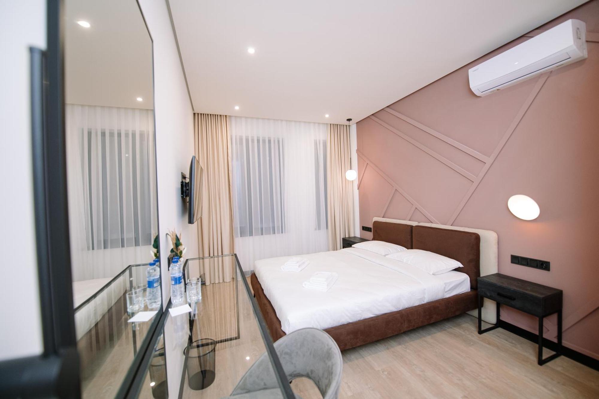 Select Hotel Lviv Luaran gambar