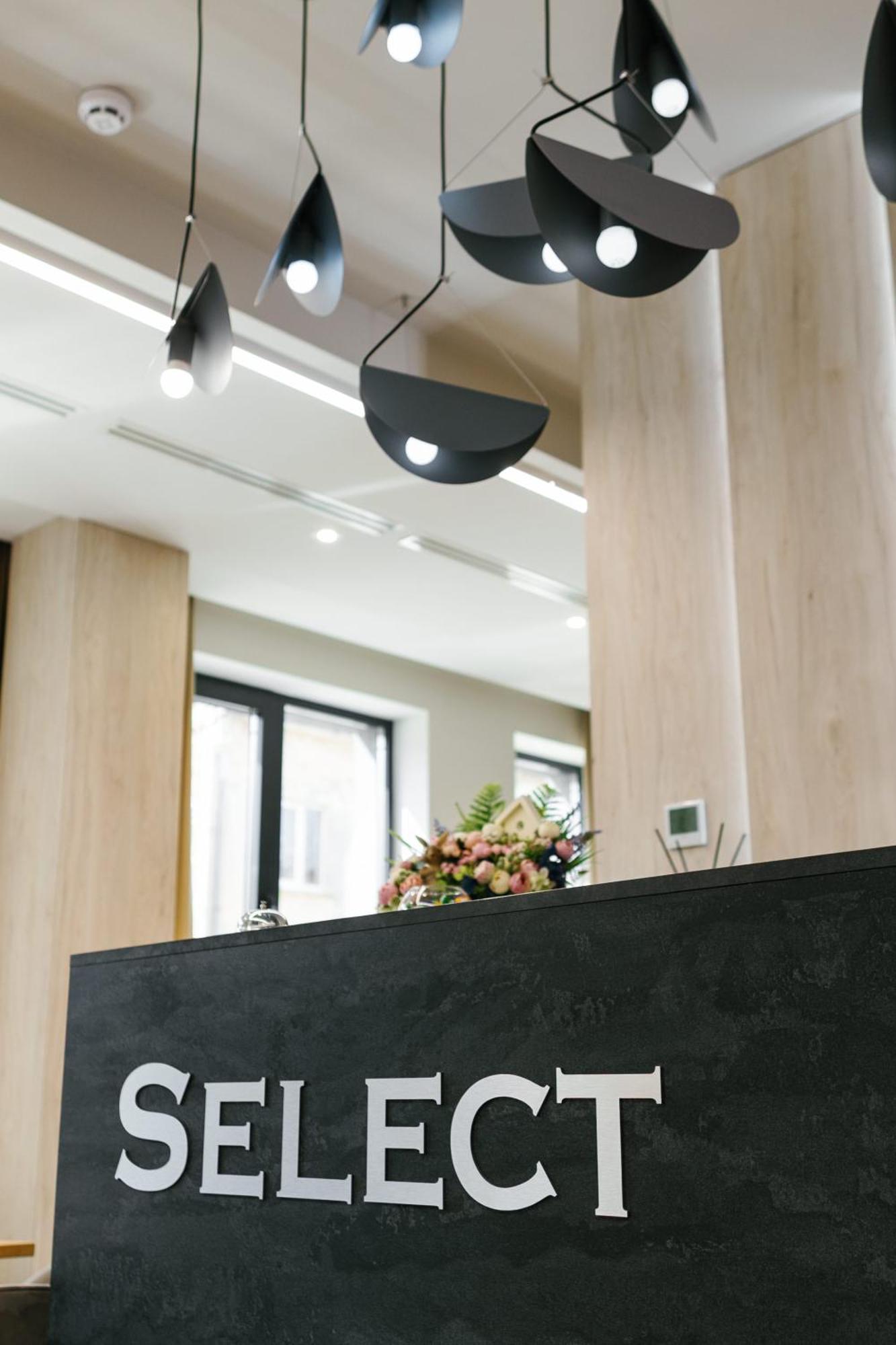 Select Hotel Lviv Luaran gambar