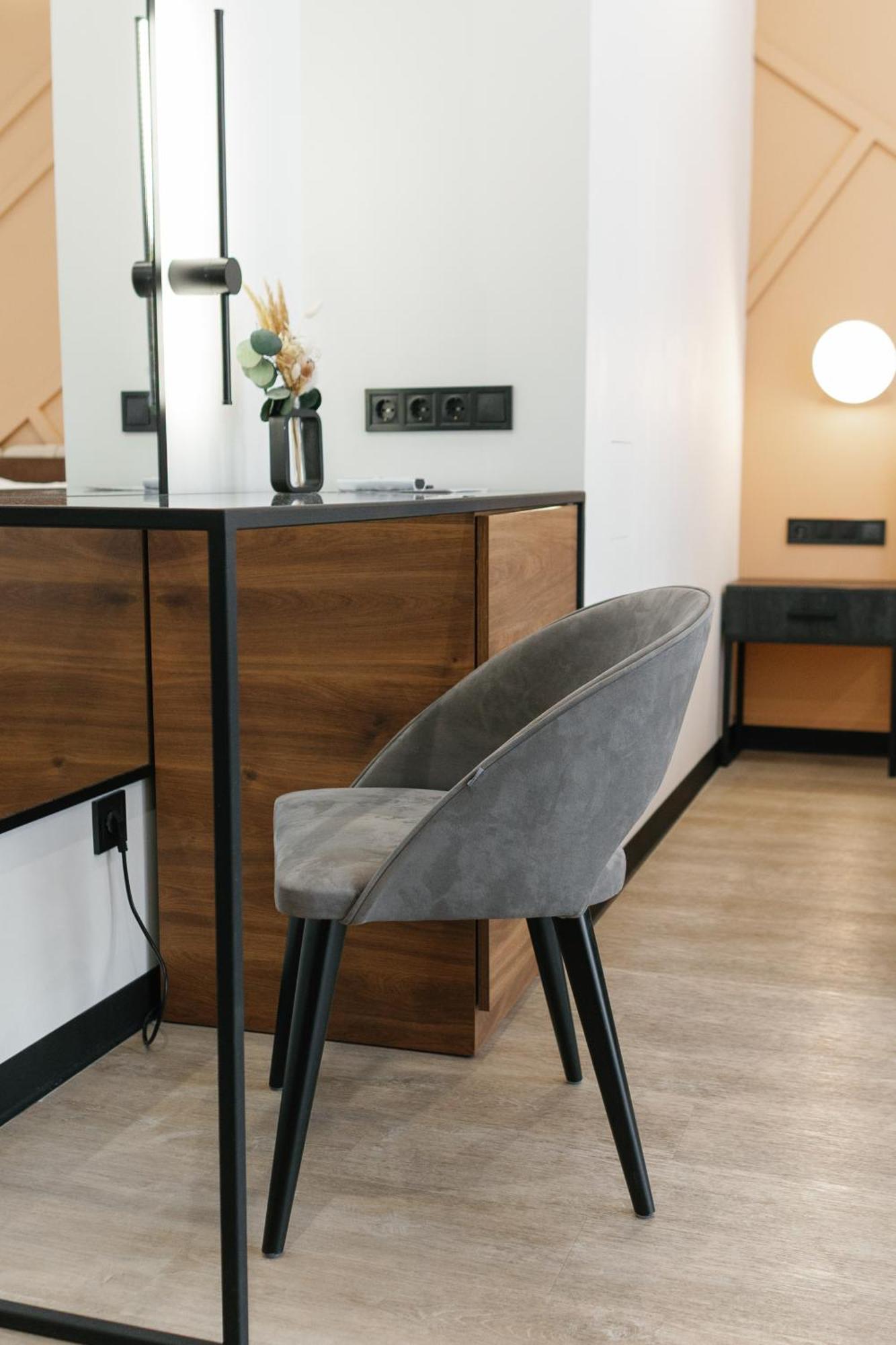 Select Hotel Lviv Luaran gambar